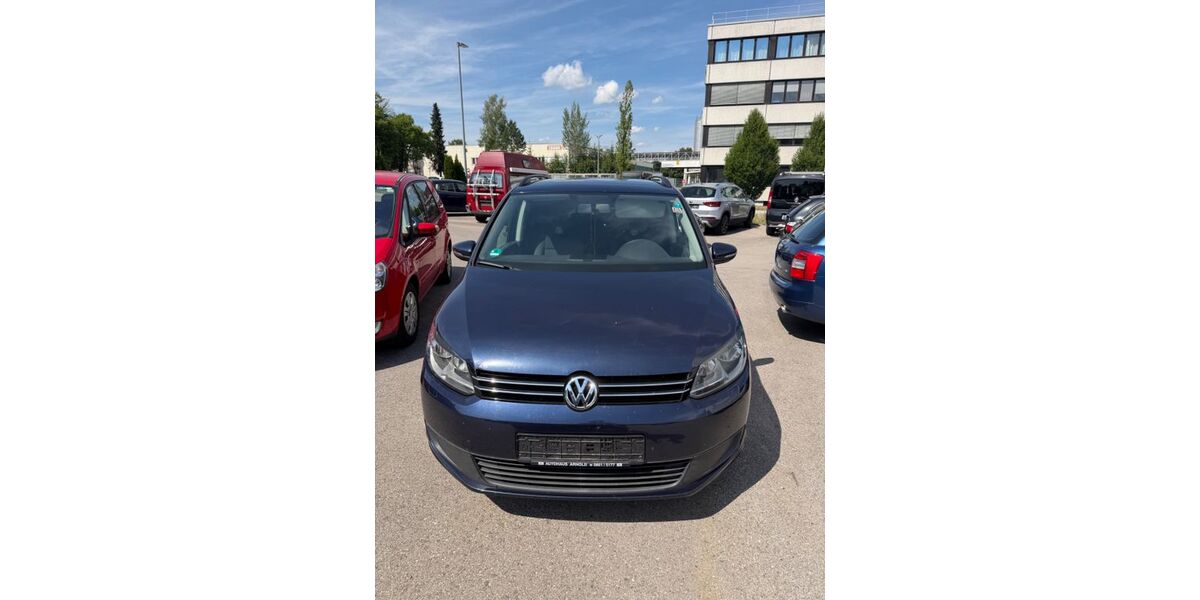 VW Touran 198.000 km 3.300 &euro; Traunstein 83278
