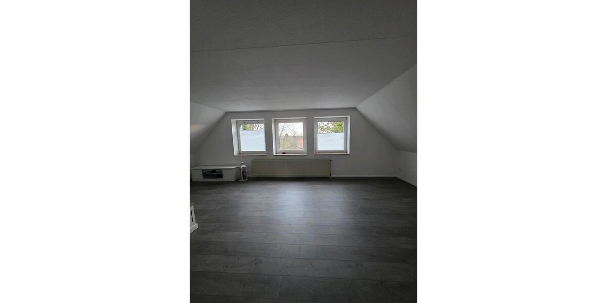 Dachgeschoßwohnung Wurster Nordseeküste - 3 Zimmer, 82 m&sup2;, 800&euro; | Angebot:25418763
