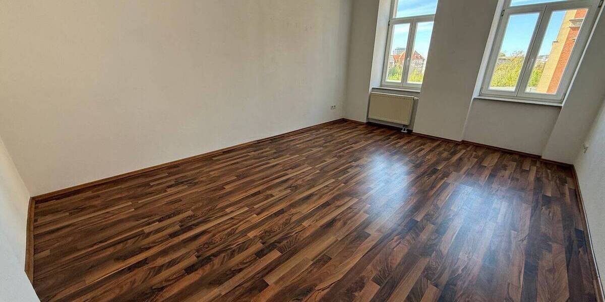 Zimmer Chemnitz Zentrum - 3 Zimmer, 69 m&sup2;, 419&euro; | Angebot:26377906