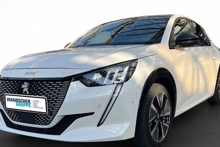 Peugeot 208 67.000 km 14.990 &euro; Bremen 28207