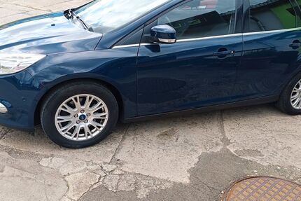 Ford Focus 149.000 km 4.998 &euro; Gera 07551