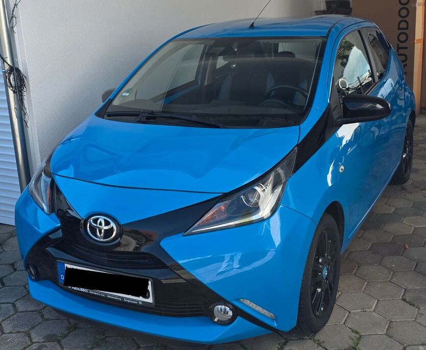 Aygo (X)