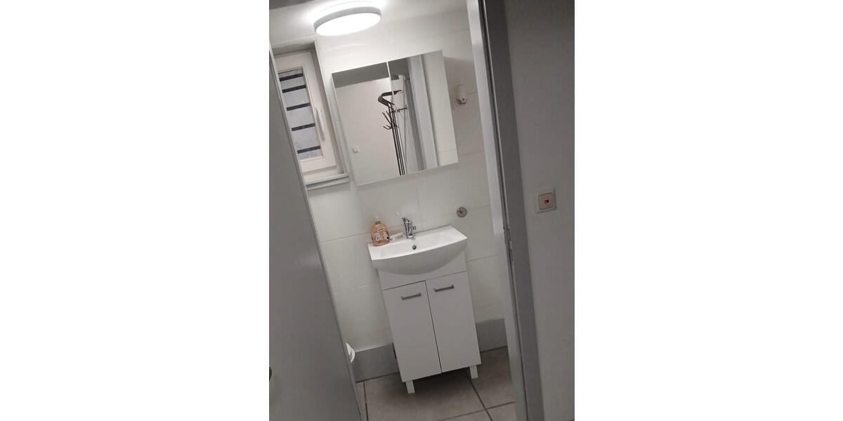 Einfamilienhaus Eiterfeld - 3 Zimmer, 80 m&sup2;, 600&euro; | Angebot:26670897