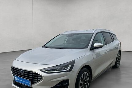 Ford Focus 5.906 km 24.440 &euro; Dresden 01159