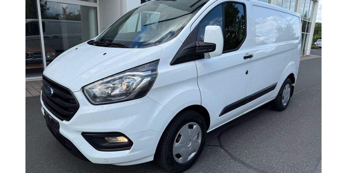 Ford Transit Custom 249.000 km 8.960 &euro; Nürnberg 90439