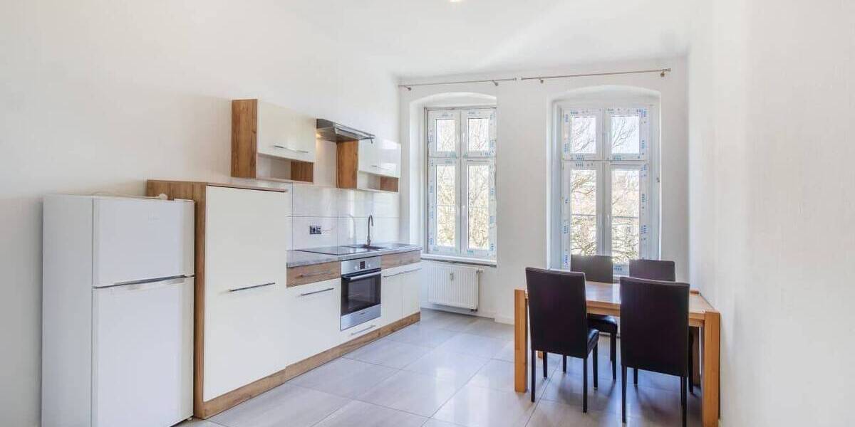 Etagenwohnung Görlitz Innenstadt - 2 Zimmer, 77 m&sup2;, 85.000&euro; | Angebot:26878907