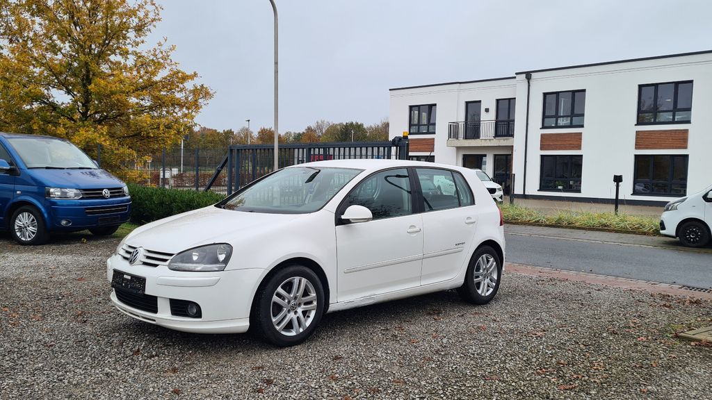 VW Golf 143.500 km 3.950 &euro; Achim 28832