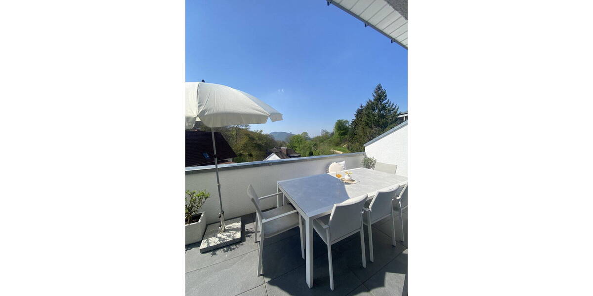 Etagenwohnung Porta Westfalica Hausberge - 5 Zimmer, 135 m&sup2;, 1.490&euro; | Angebot:26016202