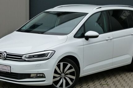 VW Touran 149.300 km 17.999 &euro; Asslar-Werdorf 35614