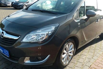 Opel Meriva 61.000 km 9.980 &euro; Hamm 59073