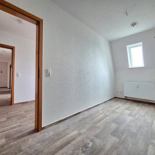 Dachgeschoßwohnung Frankenberg (Sachsen) - 4 Zimmer, 87 m&sup2;, 488&euro; | Angebot:26424147