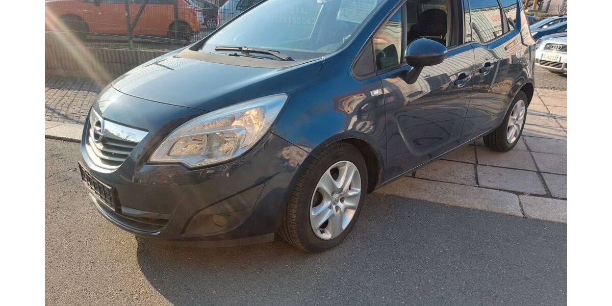 Opel Meriva 118.100 km 3.199 &euro; Plauen 08523