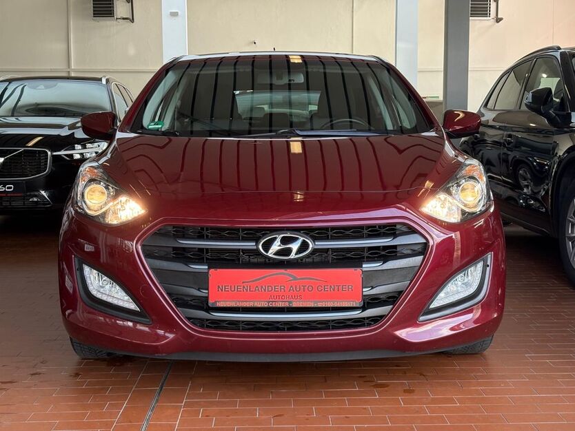 i30