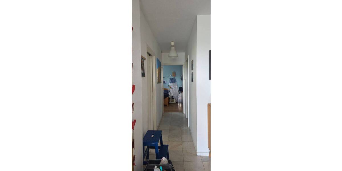 Etagenwohnung Würzburg Versbach - 3 Zimmer, 90 m&sup2;, 1.075&euro; | Angebot:26436730