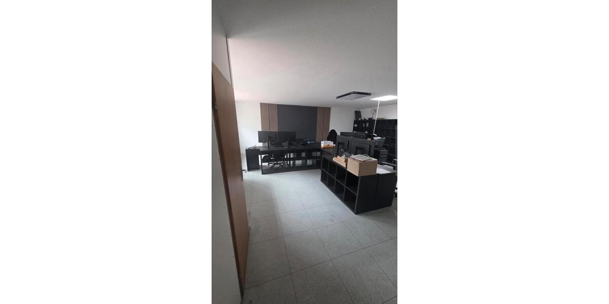 Gewerbeobjekt Berge - 520&euro; | Angebot:24420027