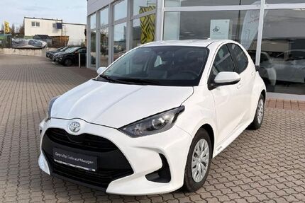 Toyota Yaris 9.541 km 15.490 &euro; Betzenstein 91282