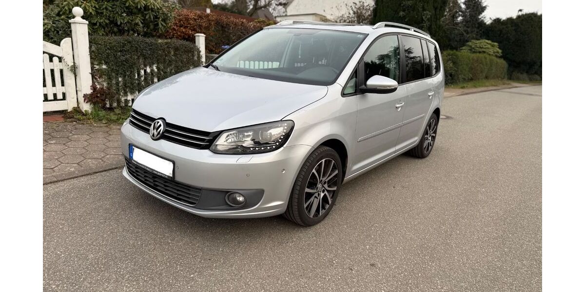 VW Touran 272.000 km 7.250 &euro; Hamburg 22179