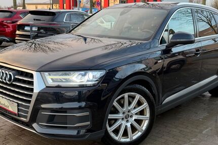 Audi Q7 182.000 km 23.990 &euro; Schleswig 24837