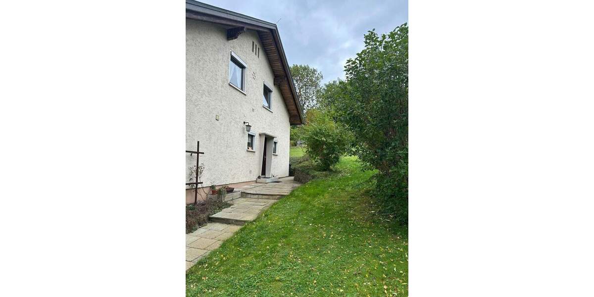 Einfamilienhaus Waldmünchen - 5 Zimmer, 170 m&sup2;, 245.000&euro; | Angebot:25707257