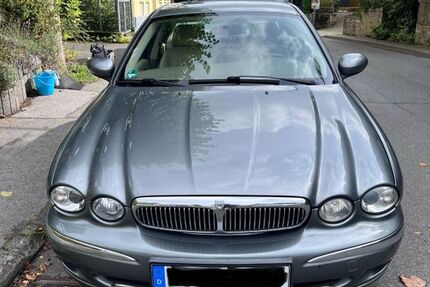 Jaguar X-Type 179.000 km 5.600 € Wuppertal 42399