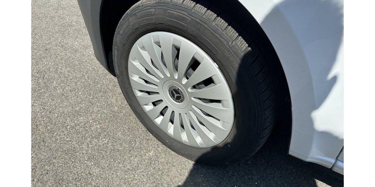 Mercedes-Benz Vito Tourer 114 CDI Pro extralang 37.257 km 34.391 &euro; Mainz 55122