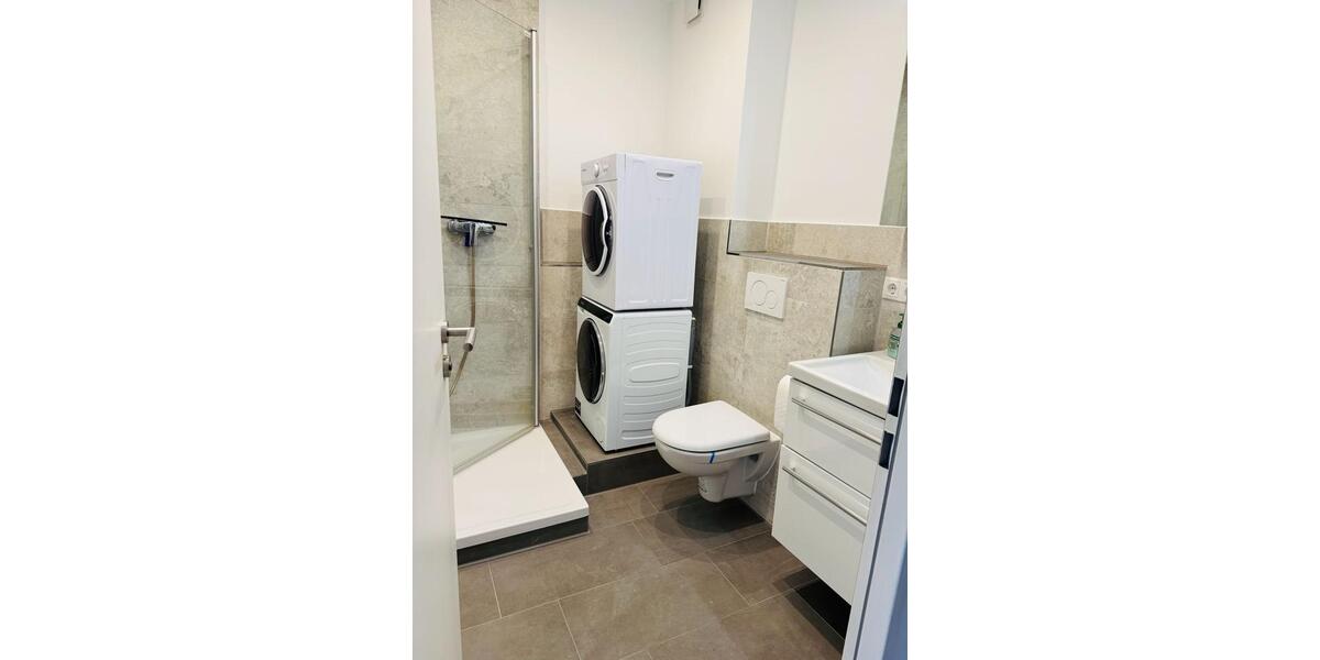 Etagenwohnung Bad Wiessee - 2 Zimmer, 52 m&sup2;, 1.250&euro; | Angebot:25613993