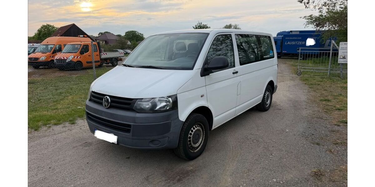 VW T5 Transporter 383.000 km 6.900 &euro; Luckau 15926