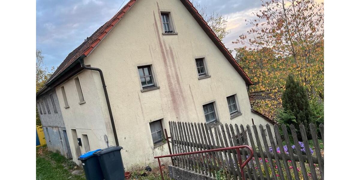 Einfamilienhaus Gerabronn - 10 Zimmer, 400 m&sup2;, 99.999&euro; | Angebot:26916792