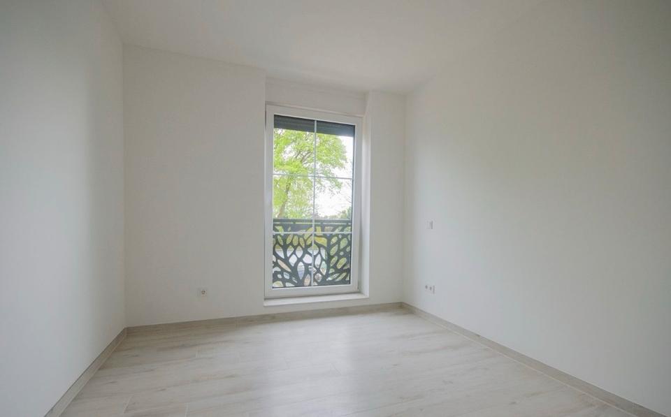 Doppelhaushälfte Lohmar - 7 Zimmer, 200 m&sup2;, 2.500&euro; | Angebot:26677615