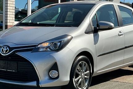 Toyota Yaris 33.040 km 10.990 &euro; Oldenburg 26125