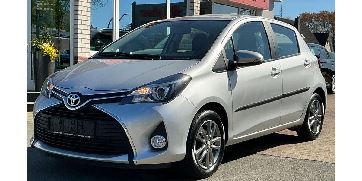 Toyota Yaris 33.040 km 10.990 &euro; Oldenburg 26125