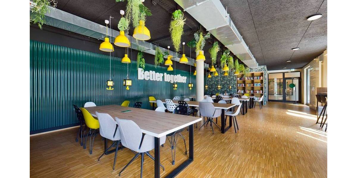 DIE ZIMMEREI | Schickes + möbliertes WG-Zimmer für Studierende & Azubis in Deutz | Shared Bude 1 zimmer