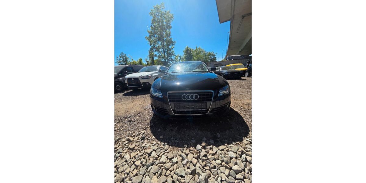 Audi A4 195.000 km 1.990 &euro; Rosenheim 83026