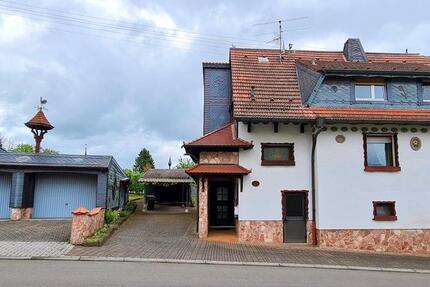 Haus Ottweiler - 8 Zimmer, 210 m&sup2;, 280.000&euro; | Angebot:26956391