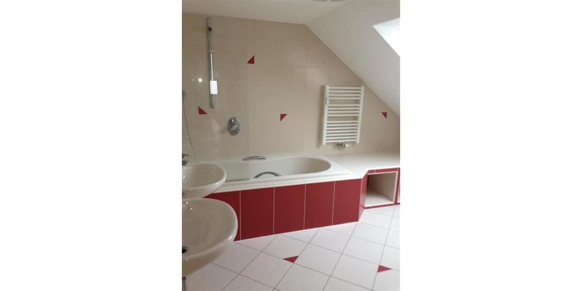 Dachgeschoßwohnung Gebsattel - 1 Zimmer, 71 m&sup2;, 660&euro; | Angebot:26086246