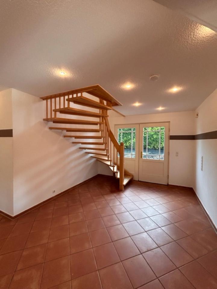 Modernes Friesenhaus,182qm Wfl., 5 Zimmer, Wärmepumpe, von Privat
