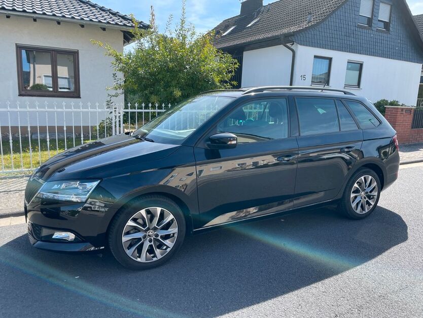 Skoda Fabia 18.700 km 18.800 € Neu-Anspach 61267
