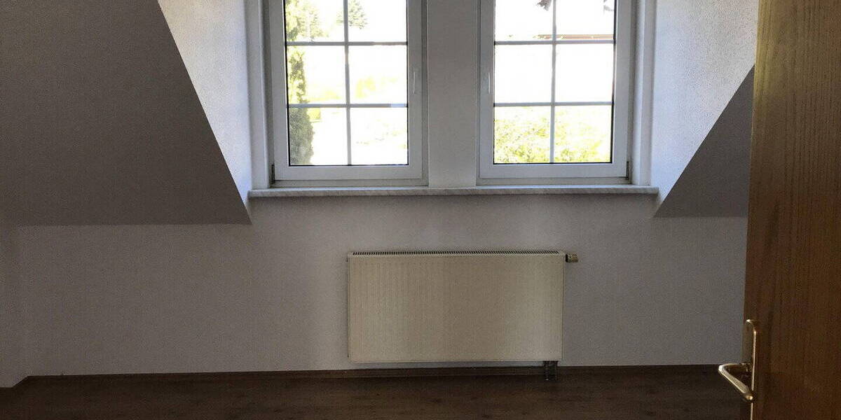 Reihenmittelhaus Bernsbach Bernsbach - 5 Zimmer, 120 m&sup2;, 220.000&euro; | Angebot:26500144