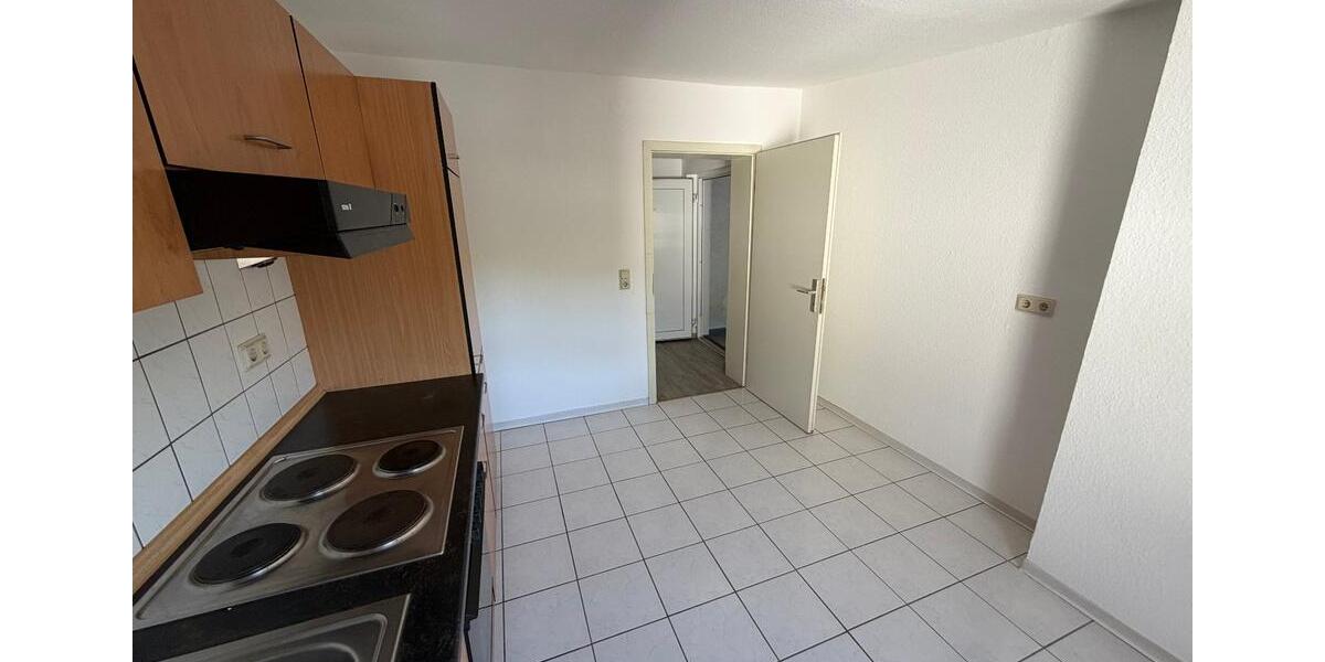 Dachgeschoßwohnung Halle (Saale) Am Wasserturm/Thaerviertel - 2 Zimmer, 58 m&sup2;, 420&euro; | Angebot:26398608