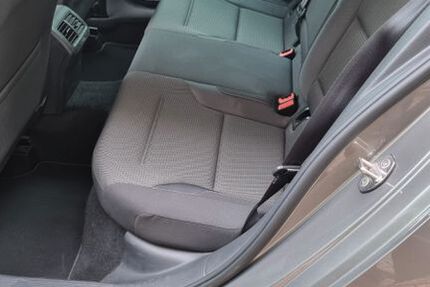 VW Golf 89.000 km 12.990 &euro; Espelkamp 32339