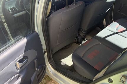 Renault Clio 155.972 km 600 &euro; Gomaringen 72810