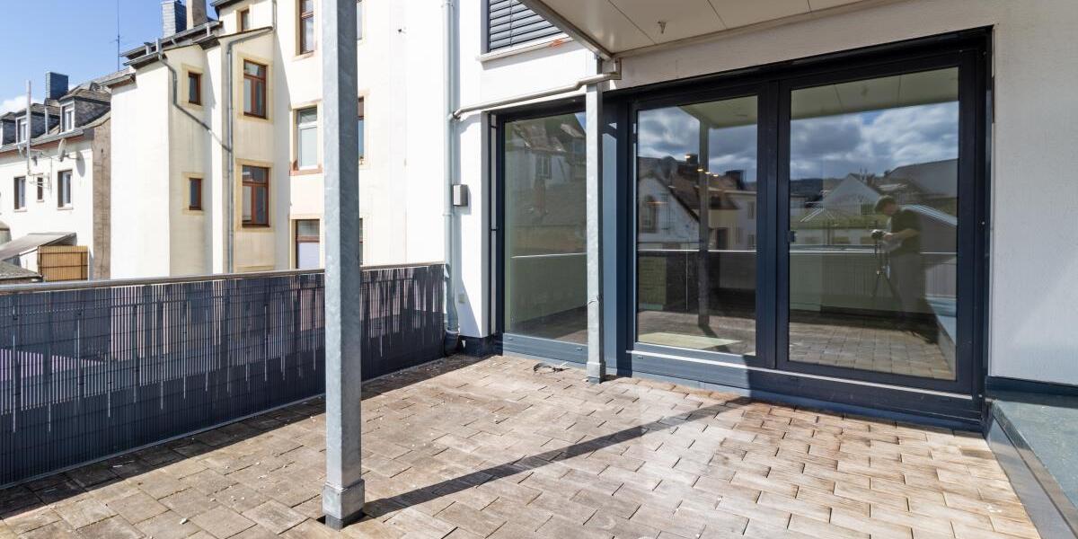 Kurzfristig beziehbar - Moderne hochwertige Eigentumswohnung Nähe Porta-Nigra - Etagenwohnung Trier Nord | Angebot:26419450