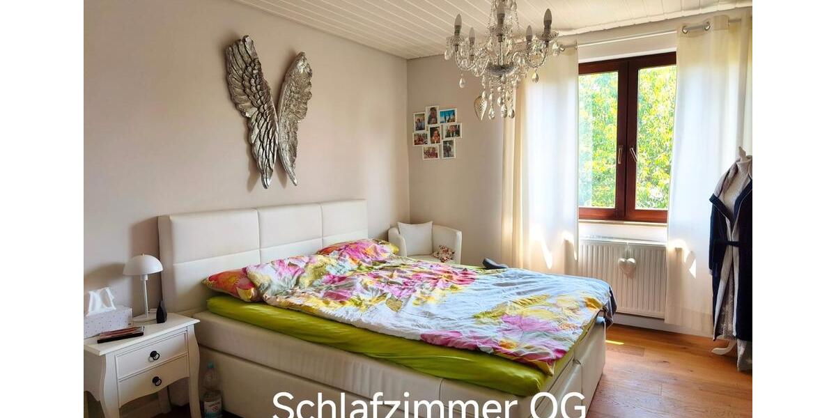 Mehrfamilienhaus, Wohnhaus Esslingen am Neckar Hegensberg - 11 Zimmer, 246 m&sup2;, 699.000&euro; | Angebot:27088353