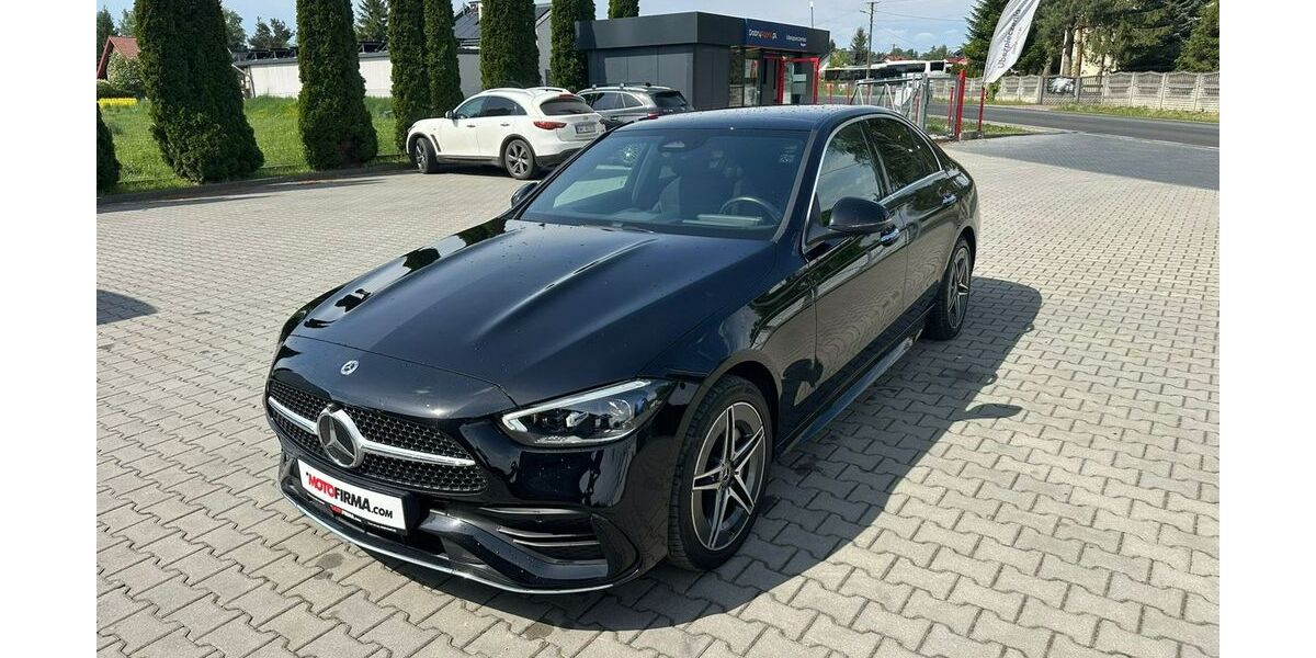 Mercedes-Benz C 300 21.000 km 47.601 &euro; Kraków 31-55