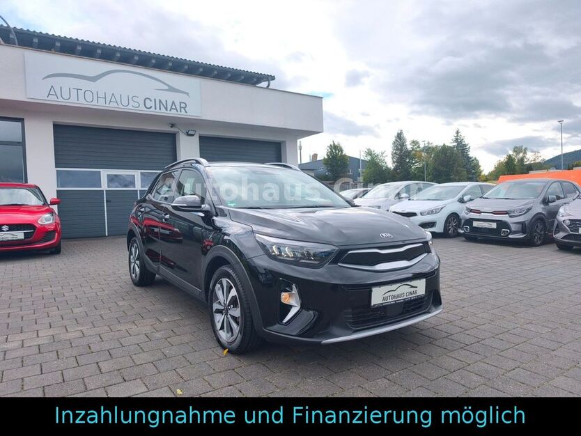 Kia Stonic 40.000 km 14.990 € Waldstetten 73550
