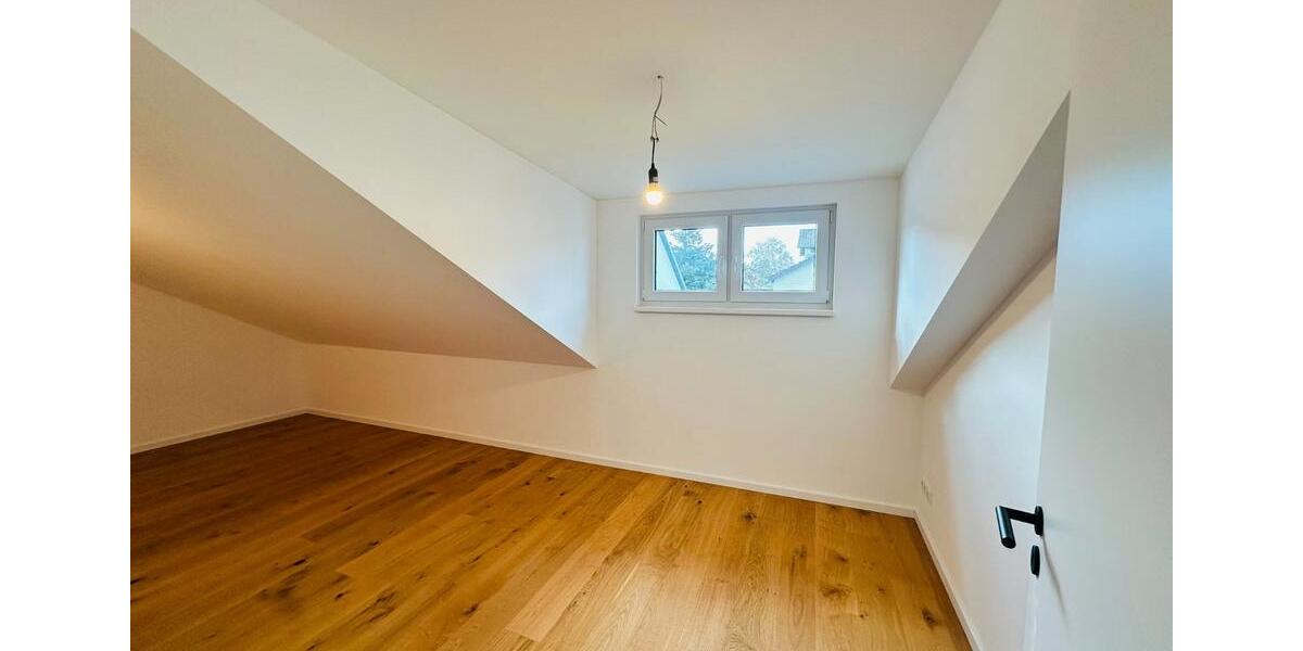 Etagenwohnung Michelau in Oberfranken - 4 Zimmer, 110 m&sup2;, 319.000&euro; | Angebot:26823818