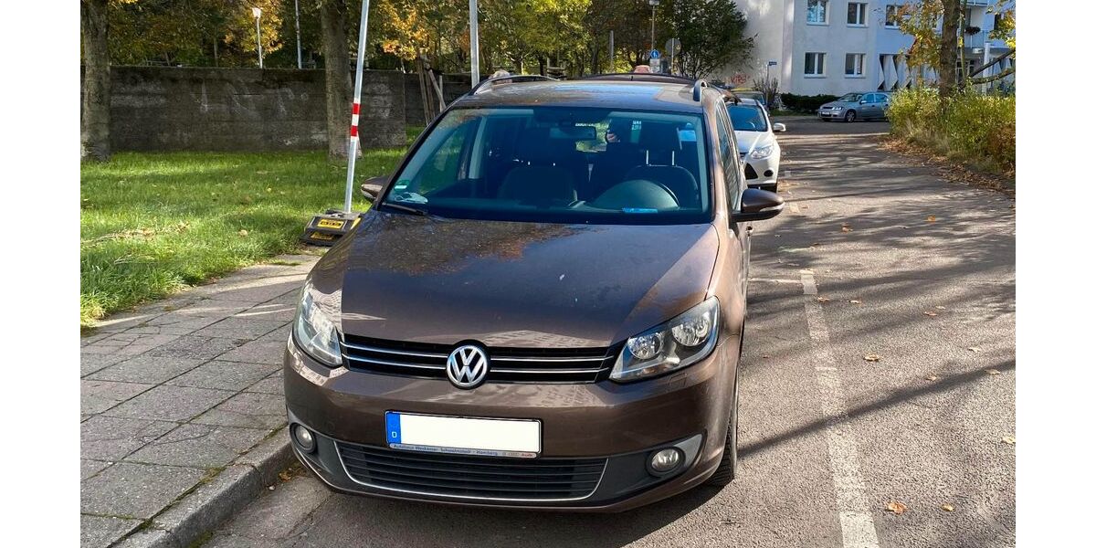 VW Touran 173.000 km 6.980 &euro; Chemnitz 09130