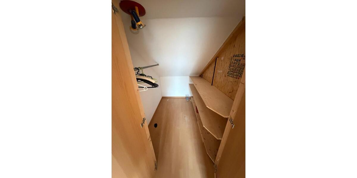 Dachgeschoßwohnung Marktheidenfeld - 2 Zimmer, 53 m&sup2;, 600&euro; | Angebot:25249686