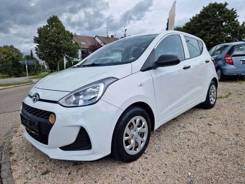 i10