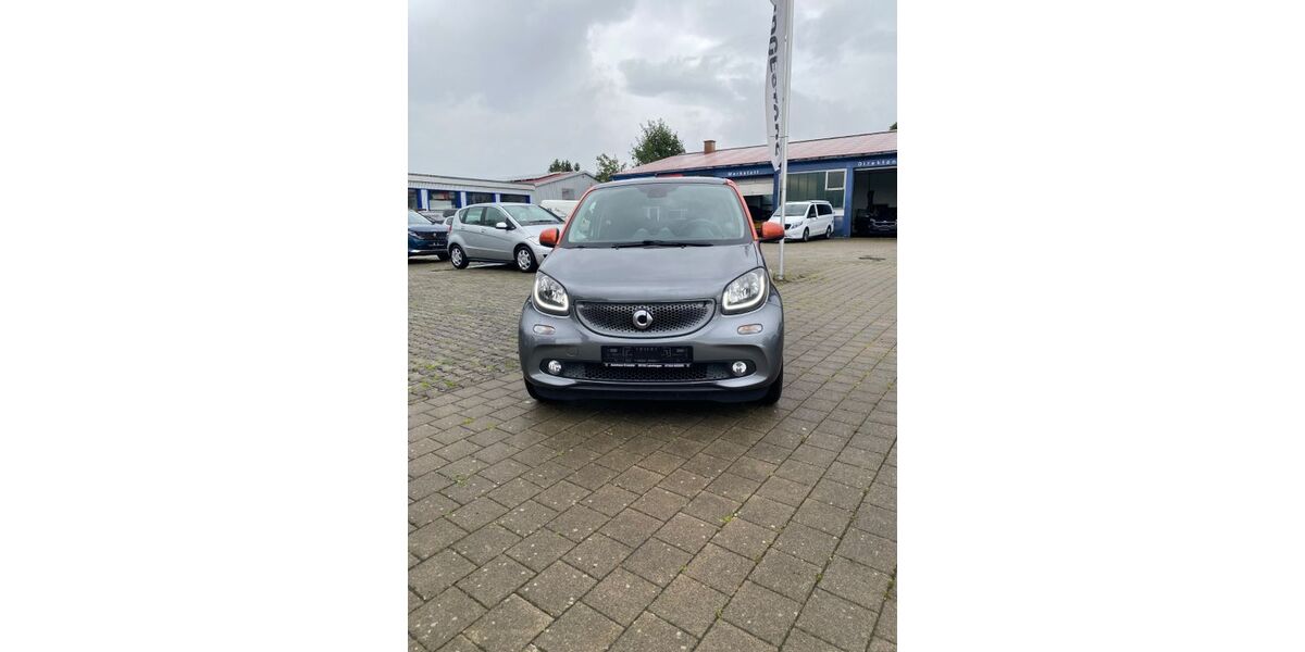 Smart ForFour 85.052 km 8.800 &euro; Suppingen 89150